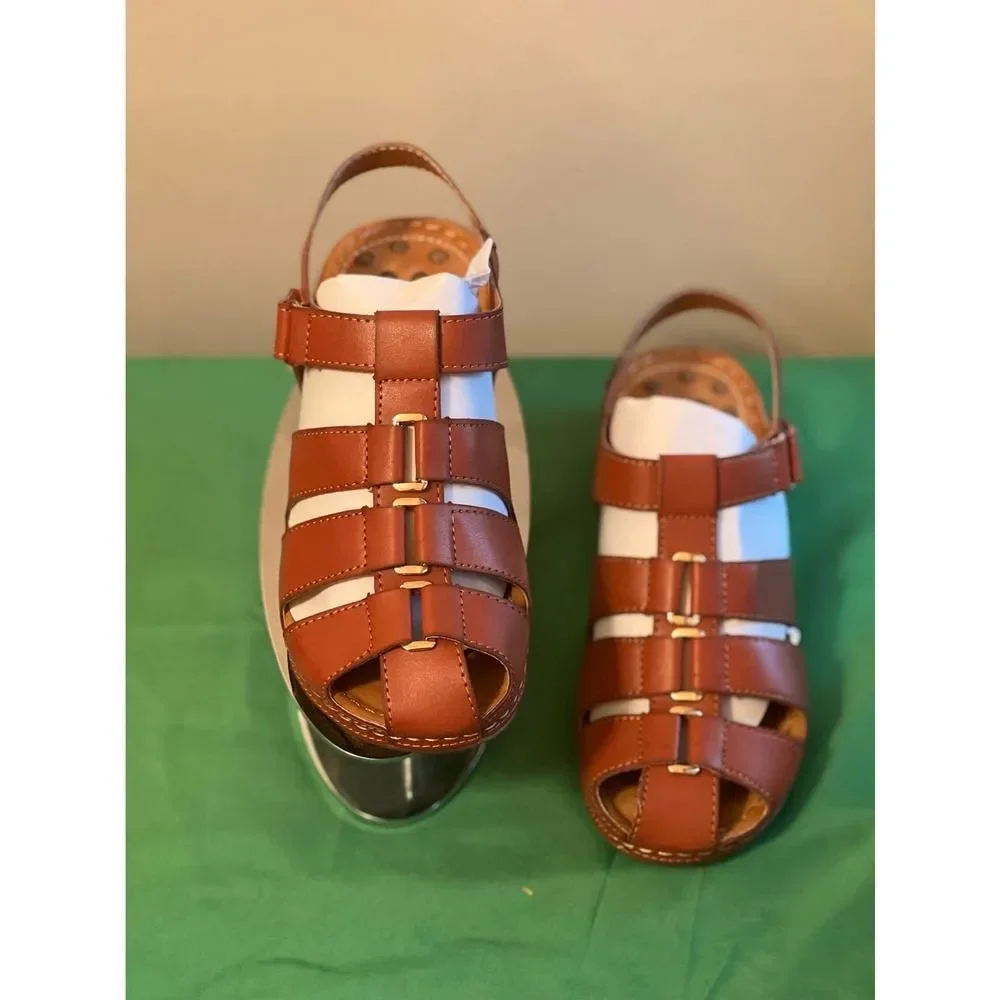 Adalina women cut out accent ankle strap walking shoes tan size 5.5 - Picture 1 of 4